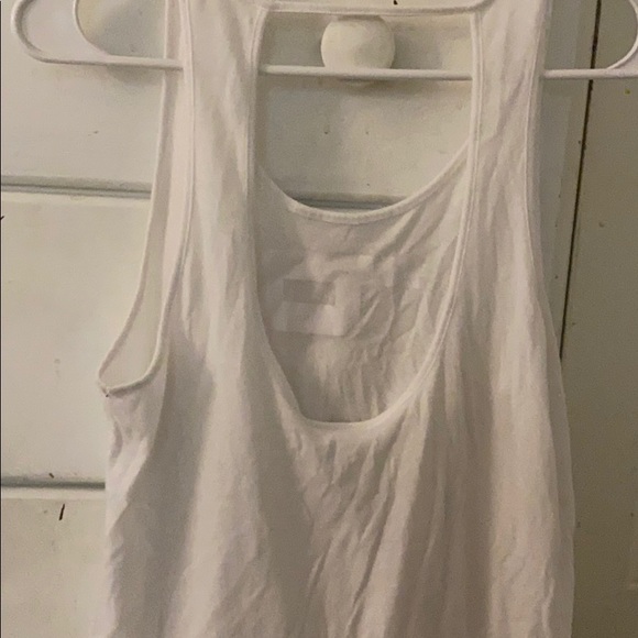 Women’s PINK tank top - Picture 2 of 4